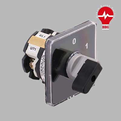 کلید گردان تک‌فاز دوطرفه 32 آمپر برند TRS سری G مدل 3205