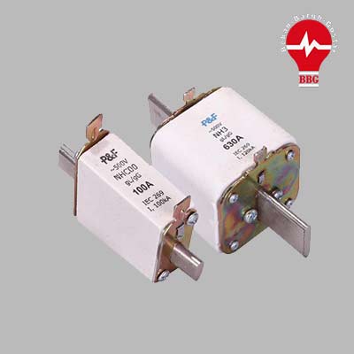 مجموعه سه تایی فیوز کاردی 200 تا 400 آمپر gG/gL پیچاز الکتریک NT2