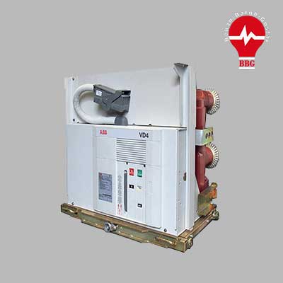 دژنکتور خلأ نوع کشویی ABB مجهز به مکانیزم موتوری و بوبین قطع و وصل VD4/P 12.12.32